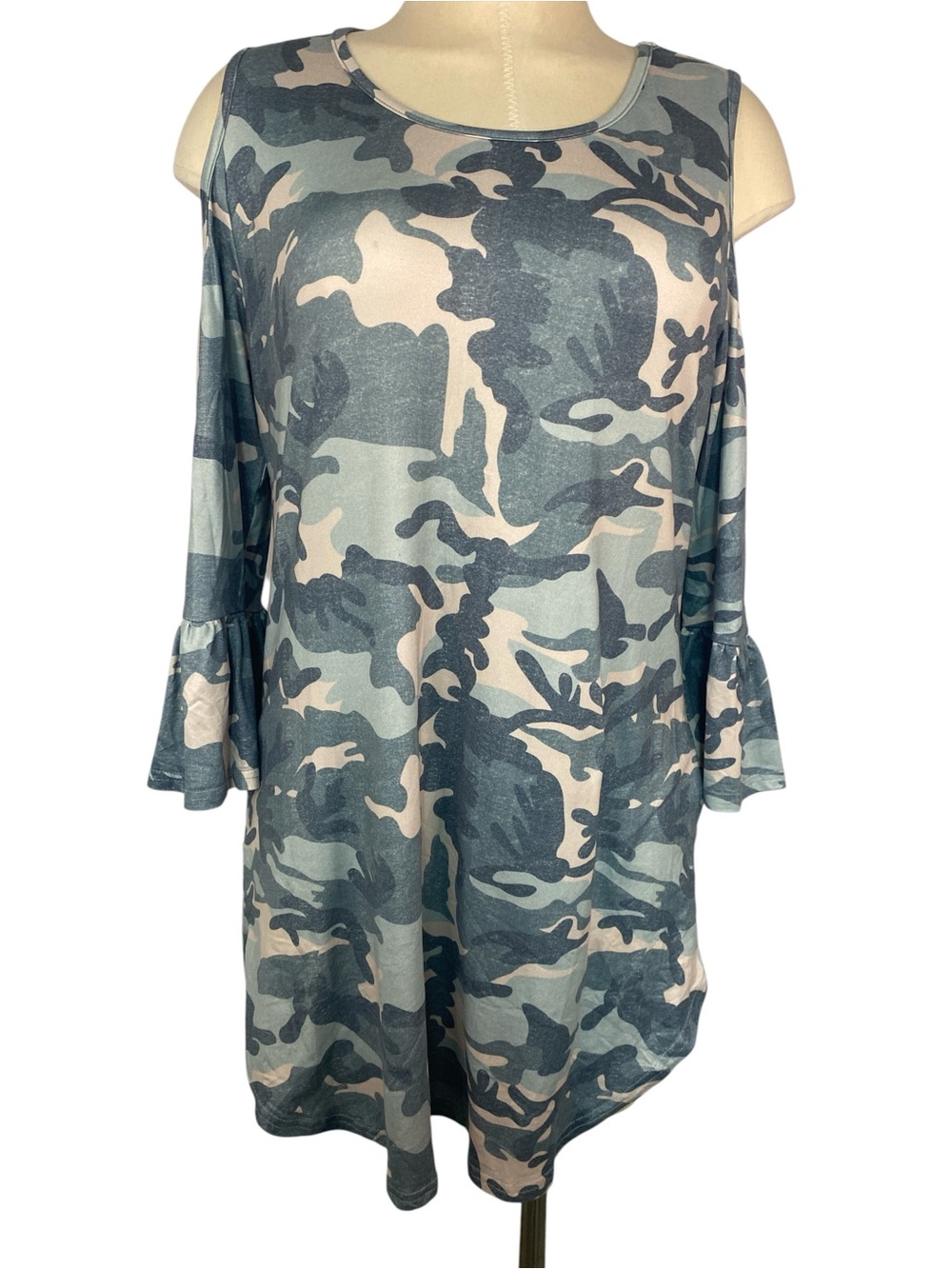 Pursuing Perfection Camo Cold-Shoulder Tunic Top - Sage Green Women’s Medium